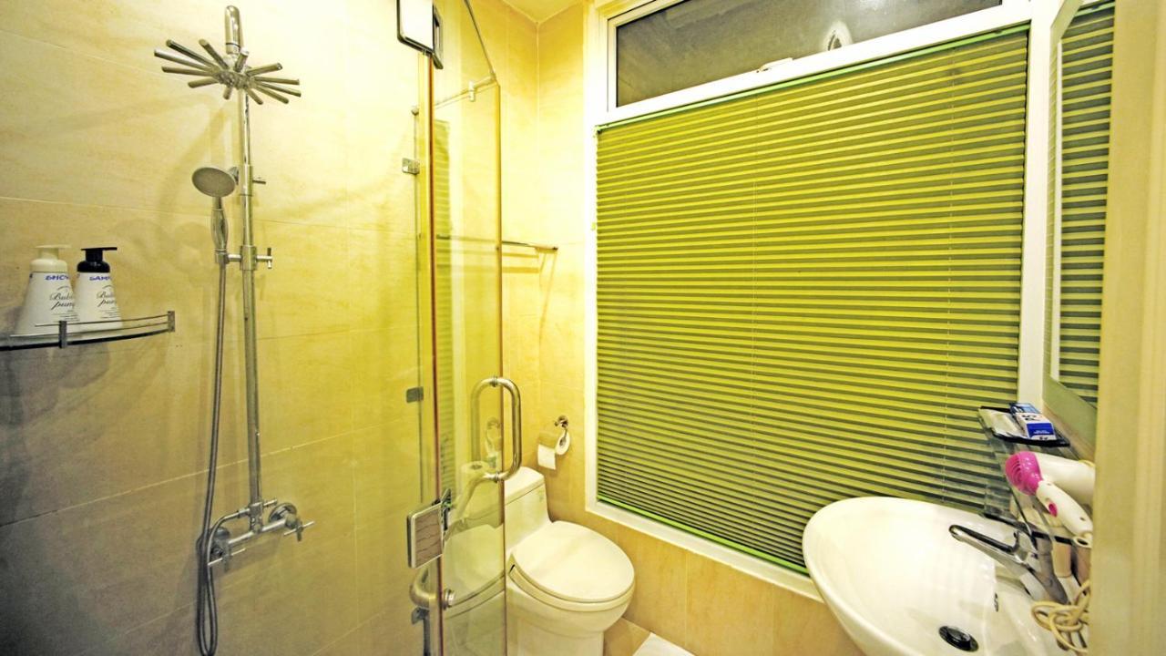 Joo House D1 Hotel Хошимин Екстериор снимка